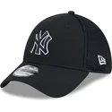 schwarze-angepasste-trucker-kappe-mit-schwarzem-logo-39thirty-evergreen-neo-der-new-york-yankees-mlb-von-new-era