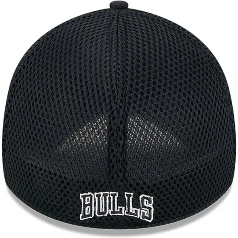 epci-curbata-camionagiu-negru-ajustat-39thirty-evergreen-neo-de-chicago-bulls-nba-de-new-era