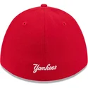 rote-gebogene-verstellbare-kappe-39thirty-m-crown-a-frame-von-new-york-yankees-mlb-von-new-era