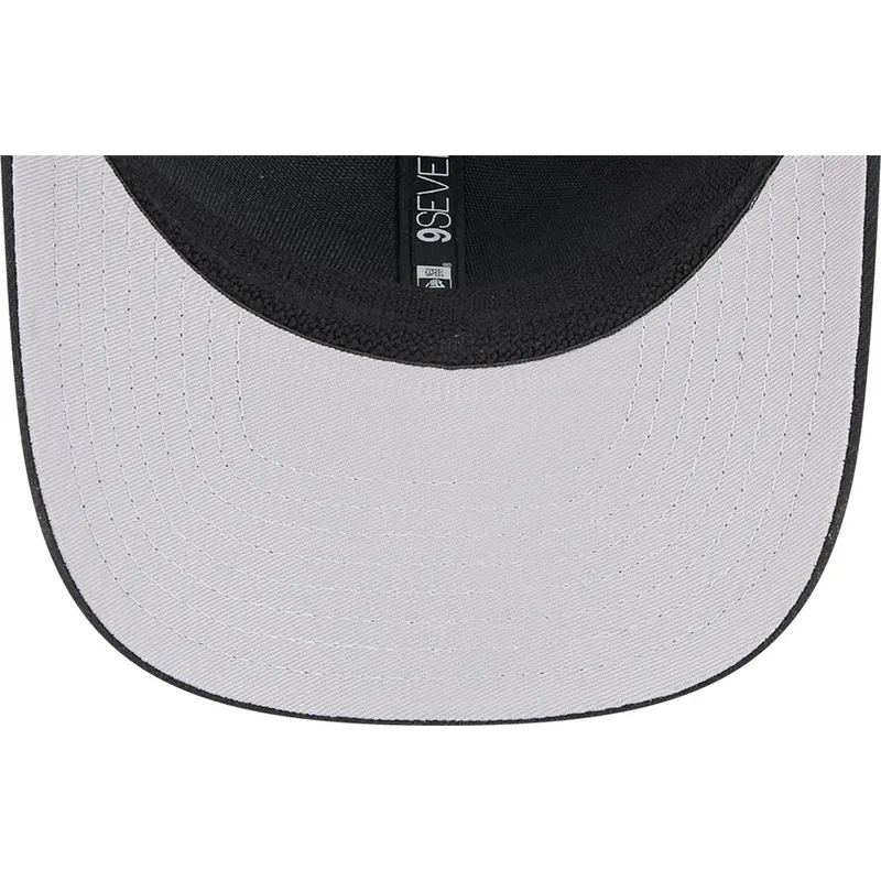 cappellino-trucker-nero-9seventy-stretch-snap-evergreen-dei-pittsburgh-penguins-nhl-di-new-era