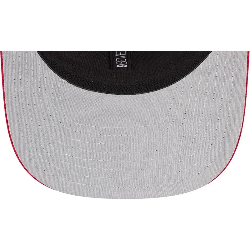 rote-trucker-kappe-9seventy-stretch-snap-evergreen-der-philadelphia-phillies-mlb-von-new-era