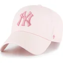 casquette-courbee-rose-ajustable-avec-logo-rose-clean-up-no-loop-label-new-york-yankees-mlb-47-brand