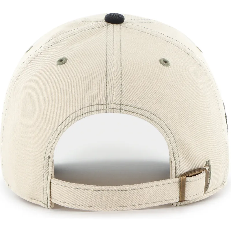 gebogene-beige-und-schwarze-verstellbare-kappe-clean-up-keepsake-der-new-york-yankees-mlb-von-47-brand