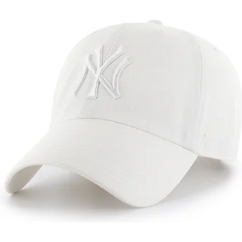 Cappellino curvo bianco con logo bianco regolabile Clean Up dei New York Yankees MLB di 47 Brand