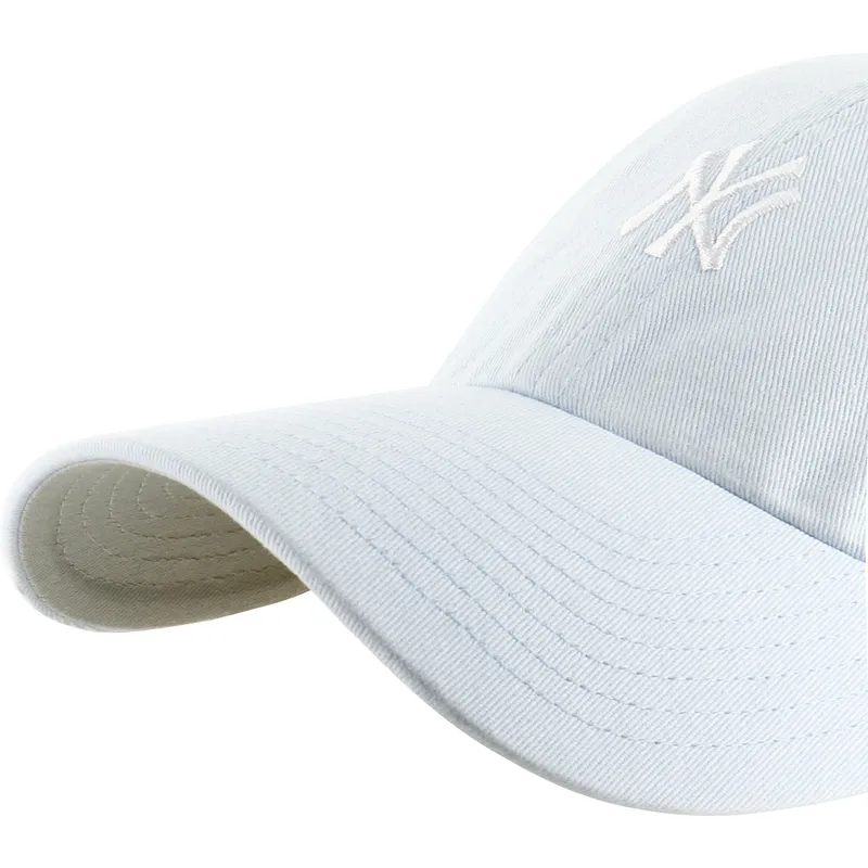 czapka-z-zakrzywionym-daszkiem-jasnoniebieska-regulowana-clean-up-base-runner-new-york-yankees-mlb-od-47-brand