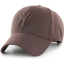 cappellino-curvo-marrone-snapback-con-logo-marrone-mvp-dei-new-york-yankees-mlb-di-47-brand