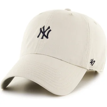 Beige gebogene verstellbare Kappe Clean Up Base Runner Mini Logo der New York Yankees MLB von 47 Brand