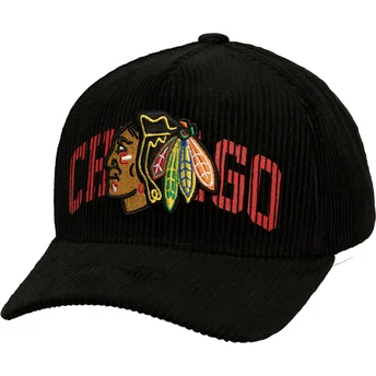 Czarna czapka z zakrzywionym daszkiem snapback Arch Stamp Pro Chicago Blackhawks NHL od Mitchell & Ness