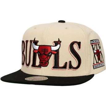 Mitchell & Ness Flat Brim Across The Board Chicago Bulls NBA Black and Beige Snapback Cap