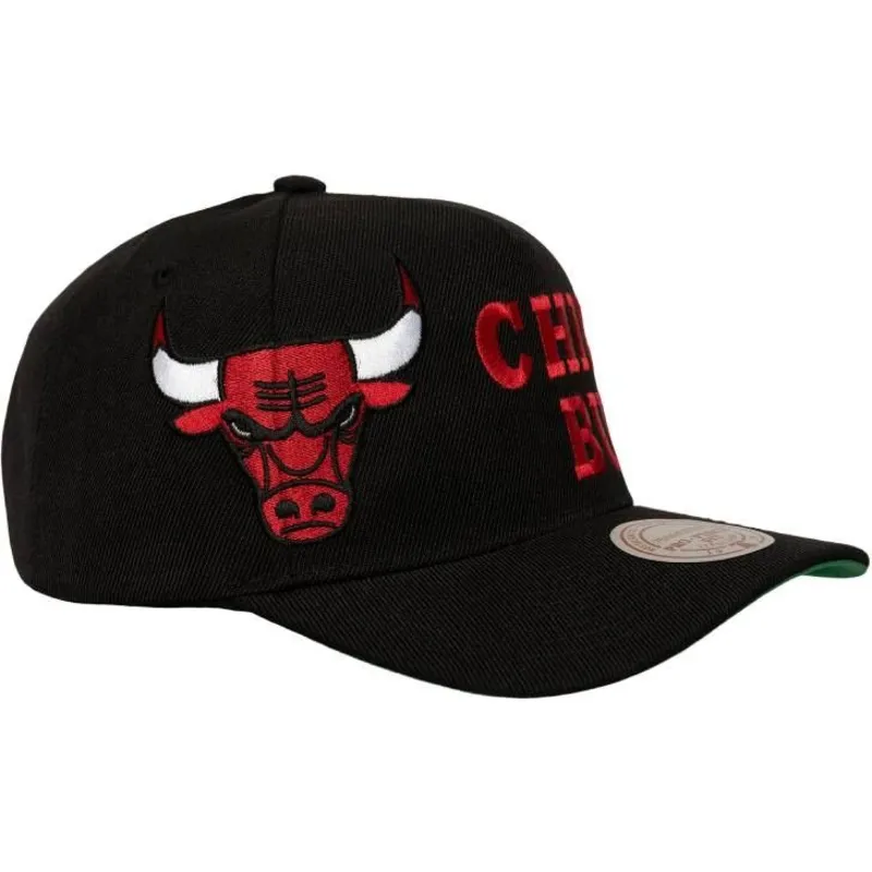 czarna-czapka-z-zakrzywionym-daszkiem-snapback-busted-pro-chicago-bulls-nba-od-mitchell-ness