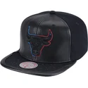 cappello-piatto-nero-rosso-e-blu-snapback-day-one-dei-chicago-bulls-nba-di-mitchell-ness