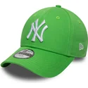 cappellino-curvo-verde-regolabile-per-bambino-9forty-essential-dei-new-york-yankees-mlb-di-new-era