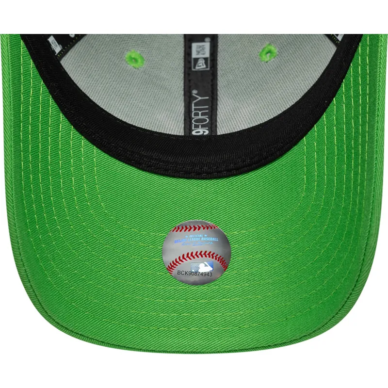 zielona-regulowana-czapka-z-daszkiem-dla-chlopca-9forty-essential-new-york-yankees-mlb-new-era