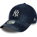 cappellino-curvo-blu-navy-regolabile-da-donna-9twenty-a-frame-denim-dei-new-york-yankees-mlb-di-new-era
