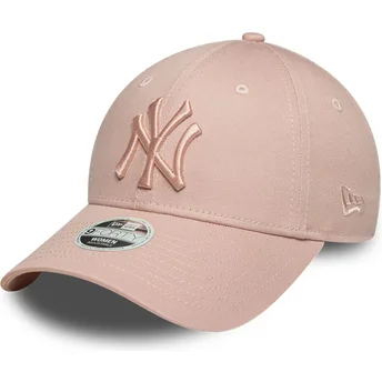 Cappellino curvo rosa regolabile con logo rosa da donna 9FORTY League Essential dei New York Yankees MLB di New Era