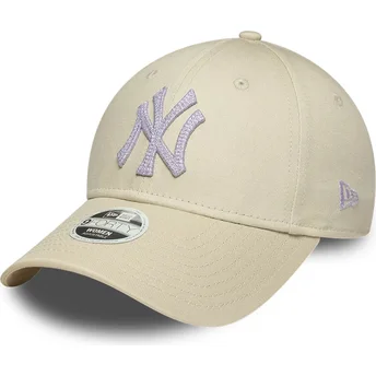 Cap curbată beige adjustable strap 9FORTY Metallic de New York Yankees MLB de New Era