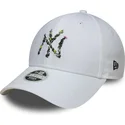 cap-curbata-white-adjustable-strap-9forty-floral-infill-de-new-york-yankees-mlb-de-new-era
