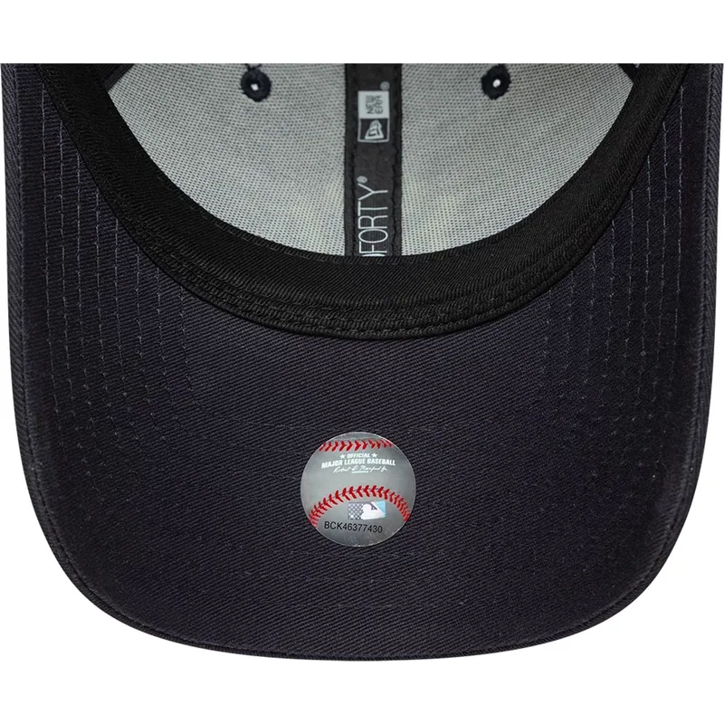 marineblaue-verstellbare-curved-cap-mit-gelbem-logo-9forty-league-essential-der-new-york-yankees-mlb-von-new-era