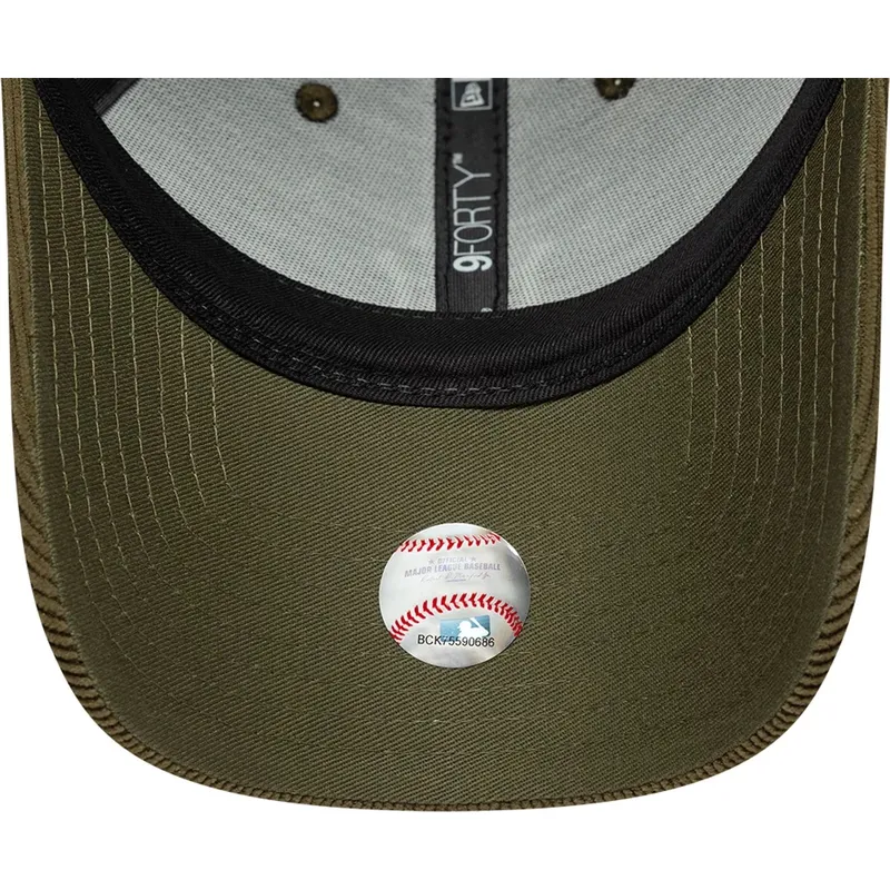 epci-curbata-verzior-reglabila-9forty-soft-cord-de-new-york-yankees-mlb-de-new-era