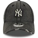 cappellino-curvo-nero-regolabile-9forty-acid-wash-denim-di-new-york-yankees-mlb-di-new-era