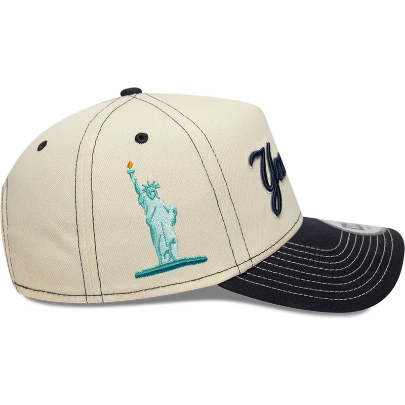 cap-curbata-beige-snapback-e-frame-city-icon-de-new-york-yankees-mlb-de-new-era