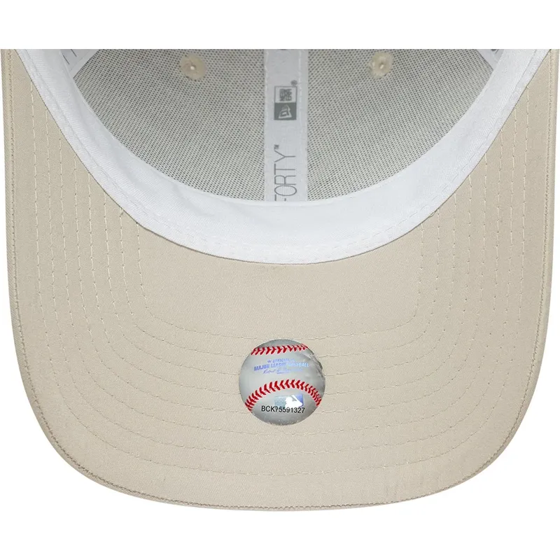 casquette-trucker-beige-ajustable-avec-logo-vert-9forty-homefield-midi-new-york-yankees-mlb-new-era