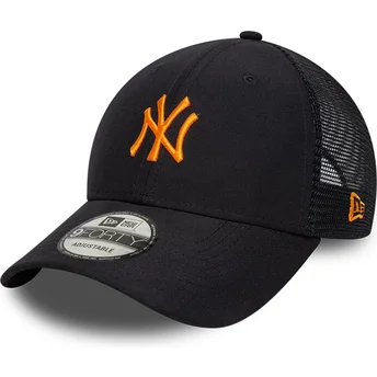 Marineblaue verstellbare Trucker-Kappe mit orangefarbenem Logo 9FORTY Homefield Midi der New York Yankees MLB von New Era