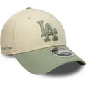 gorra-curva-beige-y-verde-snapback-con-logo-verde-9forty-m-crown-side-script-de-los-angeles-dodgers-mlb-de-new-era