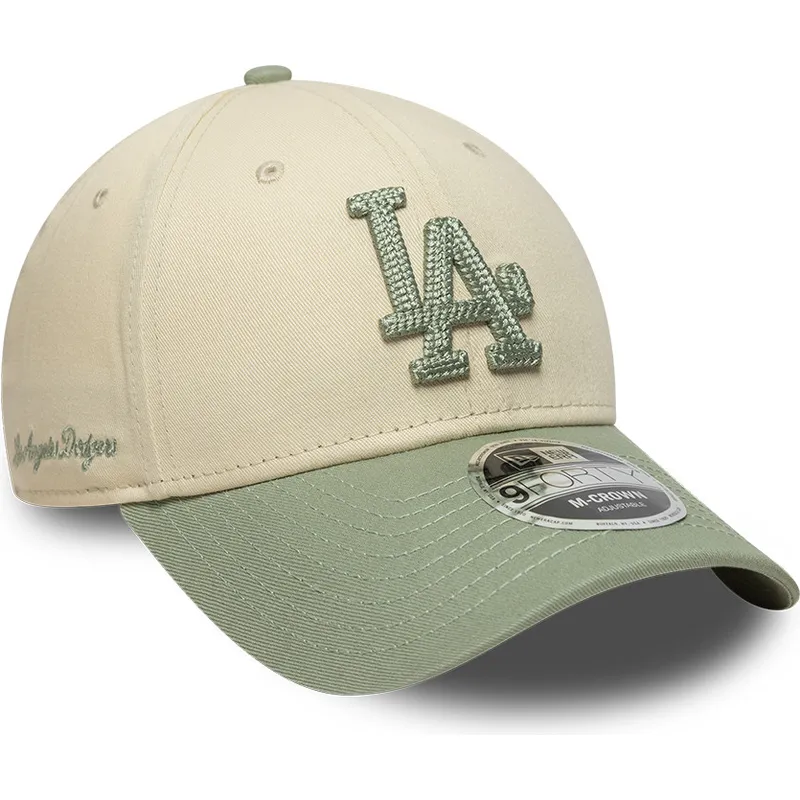 new-era-curved-brim-green-logo-9forty-m-crown-side-script-los-angeles-dodgers-mlb-beige-and-green-snapback-cap