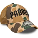 cap-curbata-camouflage-snapback-9forty-m-crown-wordmark-de-san-diego-padres-mlb-de-new-era
