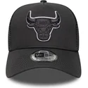 cappello-trucker-nero-con-logo-nero-a-frame-outline-di-chicago-bulls-nba-di-new-era