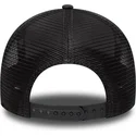 schwarze-trucker-cap-mit-schwarzem-logo-a-frame-outline-der-chicago-bulls-nba-von-new-era