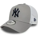 cappellino-trucker-grigio-a-frame-side-patch-dei-new-york-yankees-mlb-di-new-era