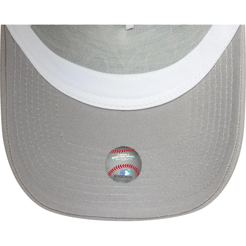 cap-curbata-gray-snapback-a-frame-side-patch-de-new-york-yankees-mlb-de-new-era
