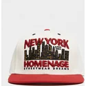 cappello-piatto-beige-e-rosso-snapback-nysky-skylines-the-snap-di-homenage