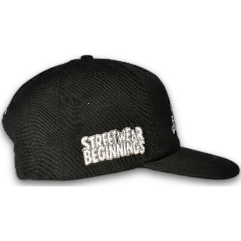 schwarze-gebogene-snapback-kappe-just-kids-outline-the-retro-von-homenage