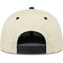 flache-beige-und-schwarze-snapback-kappe-nysky-skylines-the-snap-von-homenage