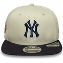 cap-plata-beige-snapback-9fifty-original-fit-world-series-de-new-york-yankees-mlb-de-new-era