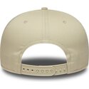 epci-plata-bej-snapback-9fifty-league-essential-de-new-york-yankees-mlb-de-new-era
