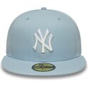 ljusbla-platt-keps-justerad-59fifty-league-essential-fran-new-york-yankees-mlb-av-new-era