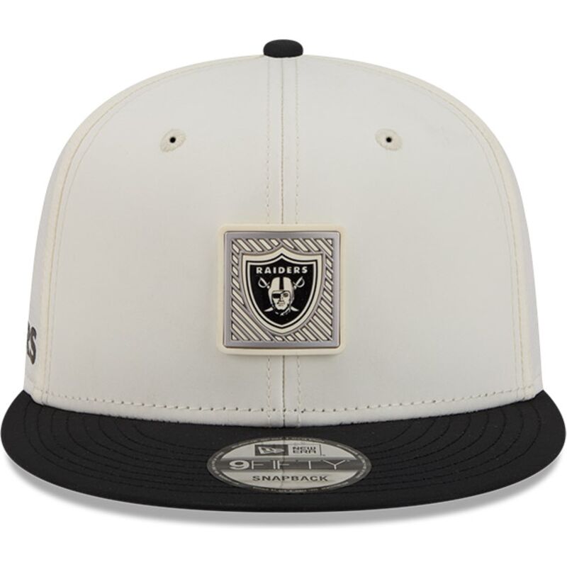 epci-plata-bej-snapback-9fifty-training-pack-2026-de-las-vegas-raiders-nfl-de-new-era