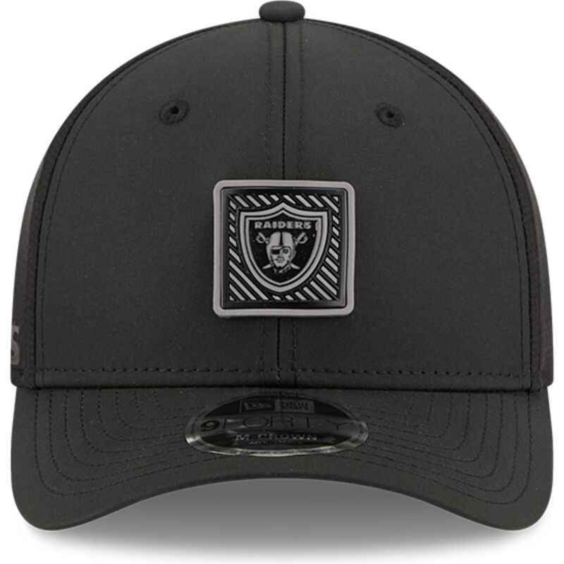 epci-curbata-negru-snapback-9forty-m-crown-training-pack-2026-de-las-vegas-raiders-nfl-de-new-era