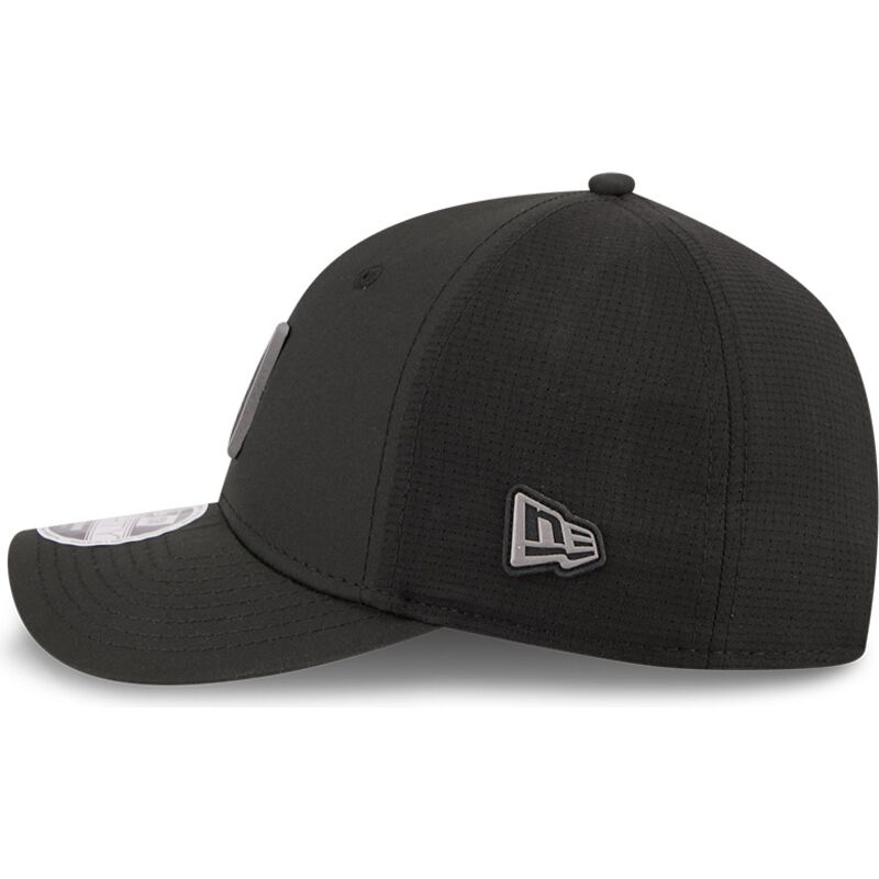 epci-curbata-negru-snapback-9forty-m-crown-training-pack-2026-de-las-vegas-raiders-nfl-de-new-era
