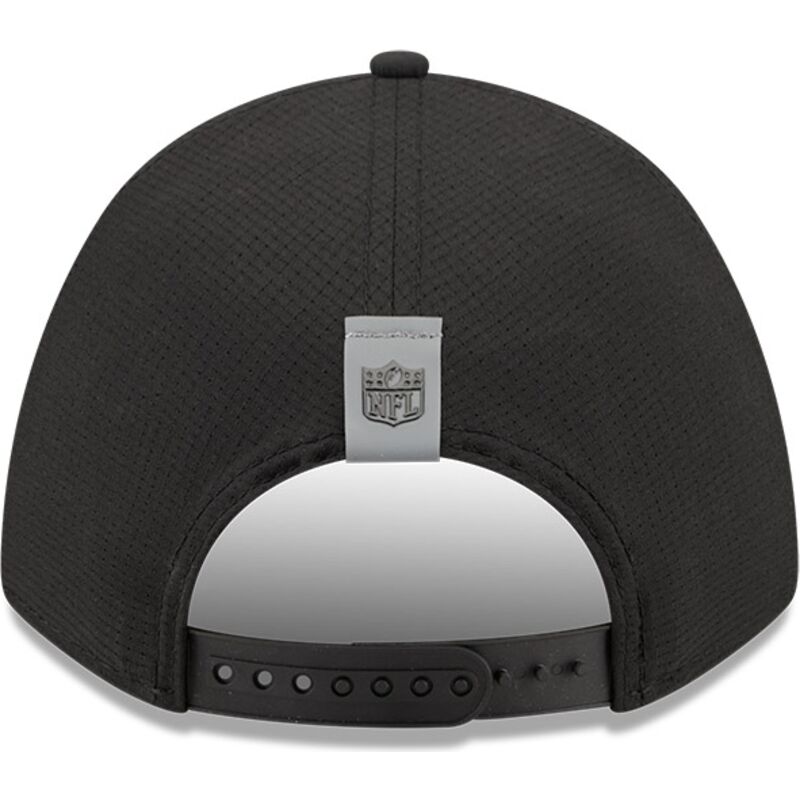 epci-curbata-negru-snapback-9forty-m-crown-training-pack-2026-de-las-vegas-raiders-nfl-de-new-era
