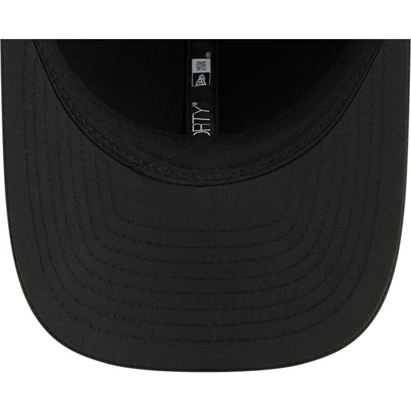epci-curbata-negru-snapback-9forty-m-crown-training-pack-2026-de-las-vegas-raiders-nfl-de-new-era