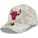cap-curbata-beige-ajustada-59forty-a-frame-leafy-palm-de-chicago-bulls-nba-de-new-era