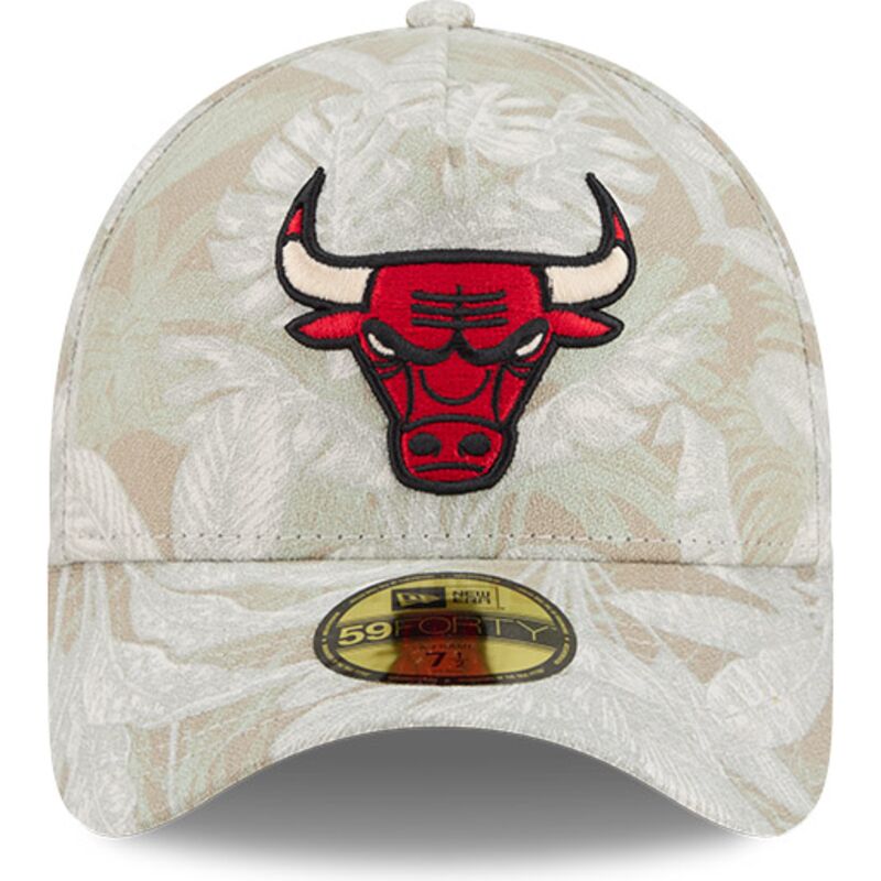 cap-curbata-beige-ajustada-59forty-a-frame-leafy-palm-de-chicago-bulls-nba-de-new-era