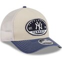 epci-curbata-papagal-snapback-9forty-m-crown-a-frame-fray-de-new-york-yankees-mlb-de-new-era