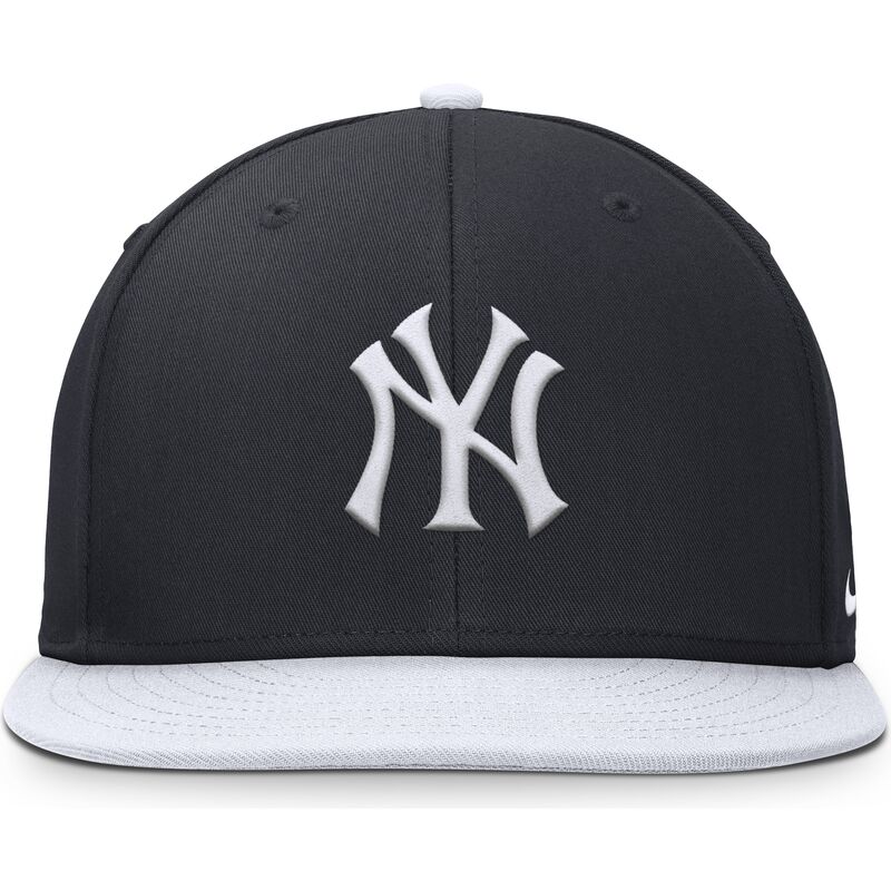 cap-plata-navy-blue-snapback-pentru-copii-dri-fit-pro-structured-square-bill-de-new-york-yankees-mlb-de-nike