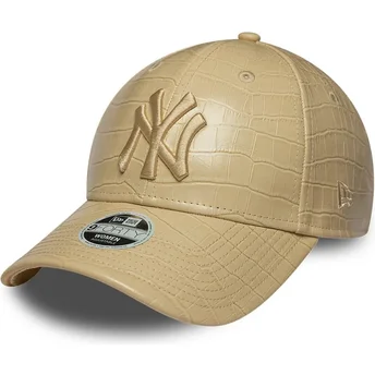 Șepci curbată bej reglabilă 9FORTY PU Pattern de New York Yankees MLB de New Era